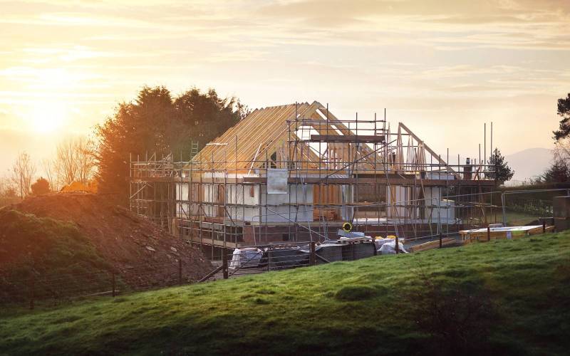 Expertise, réactivité et finitions soignées pour tous vos projets de rénovation, terrassement et construction aux Pennes-Mirabeau dans les Bouches-du-Rhône